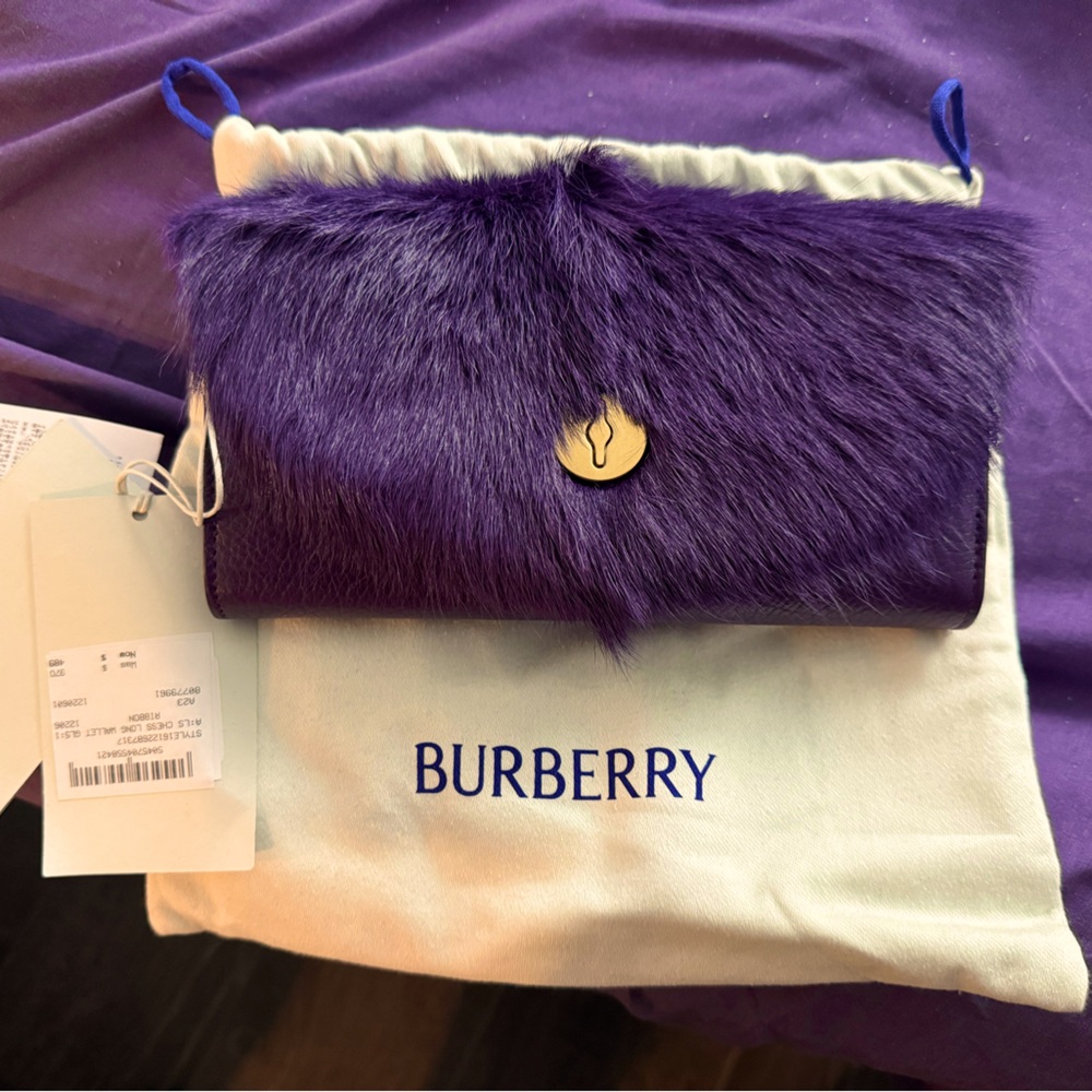 Burberry woman mini bag/purse